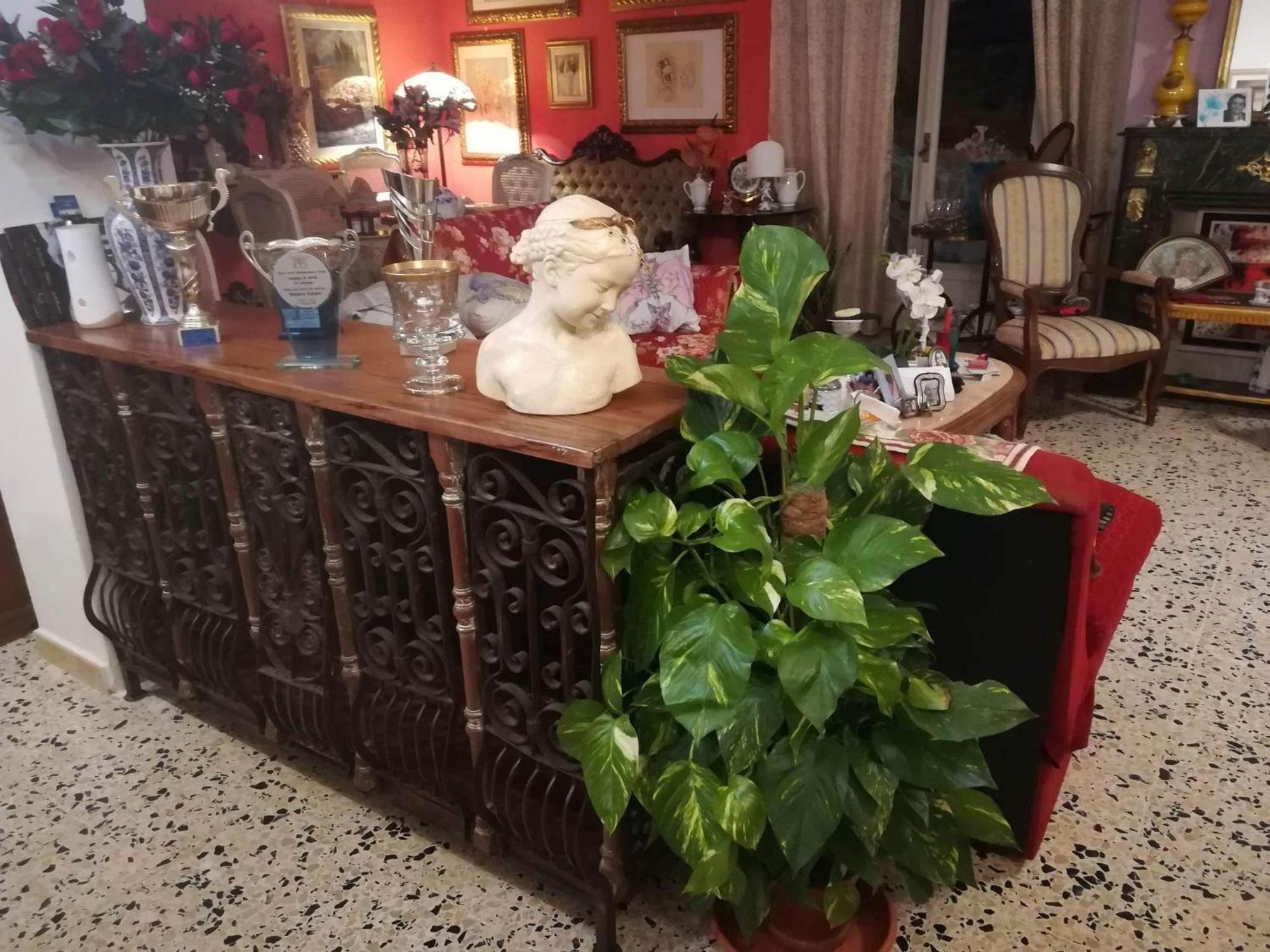 Domus Aurea Bed & Breakfast Oristano Exterior photo