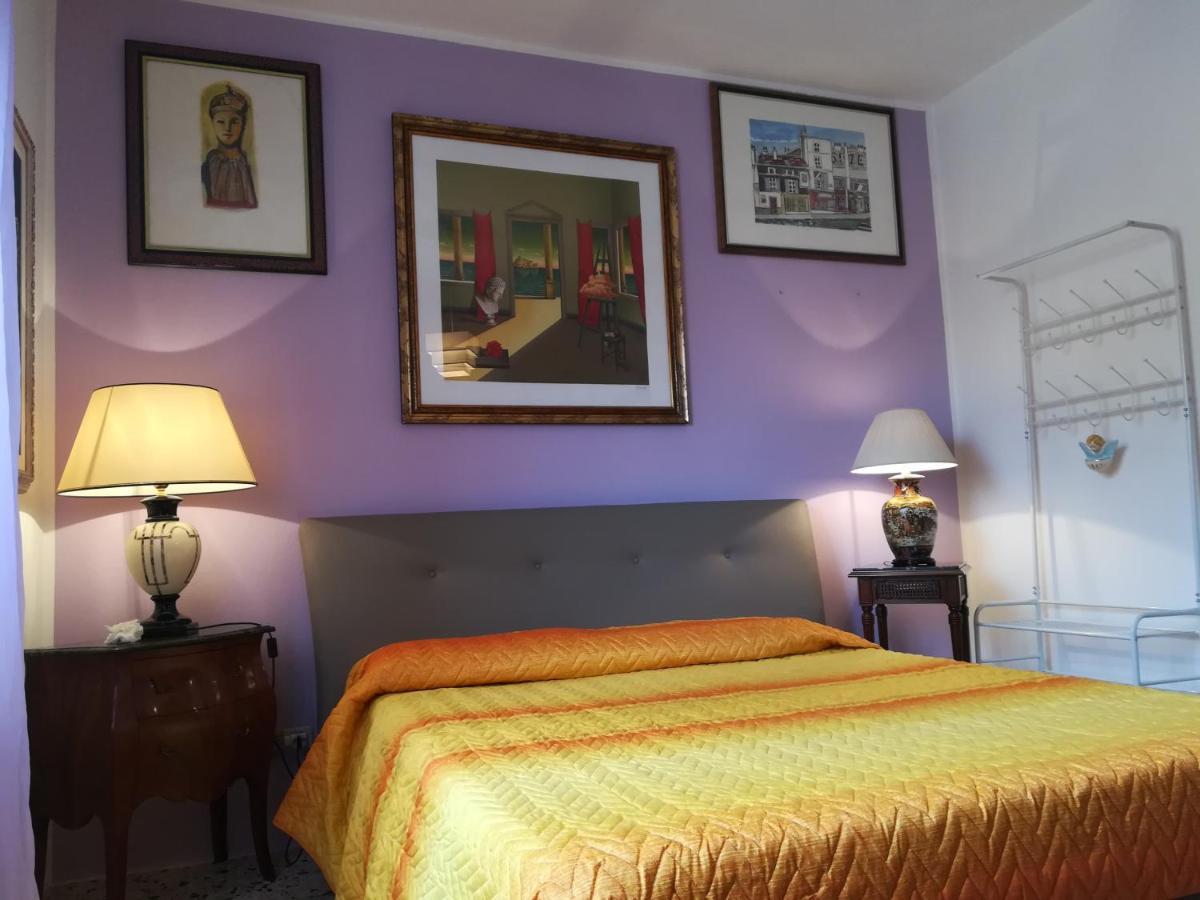Domus Aurea Bed & Breakfast Oristano Exterior photo